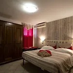 For Ever Apartments